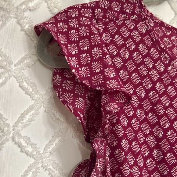 LOFT Sleeveless Shell - Picture 3 of 3